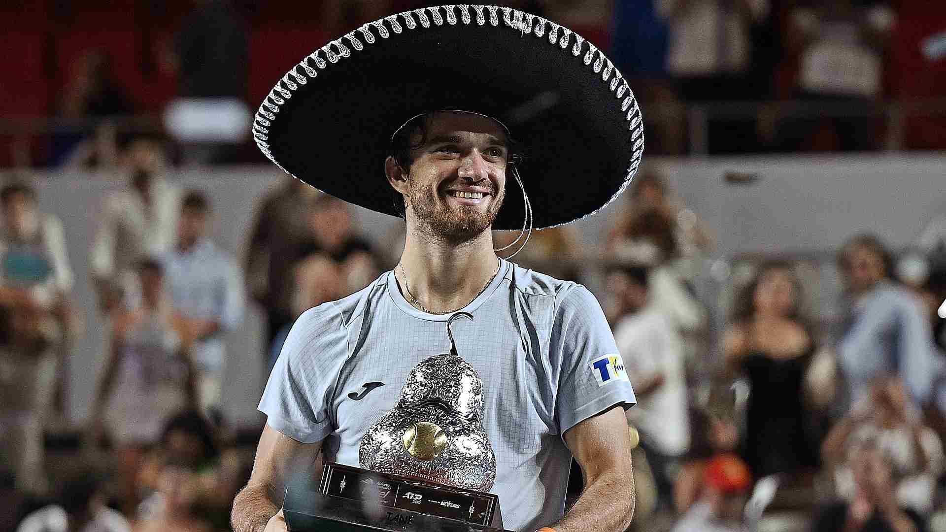 Tomas Machac won the Abierto Mexicano Telcel presentado por HSBC title in 2025.